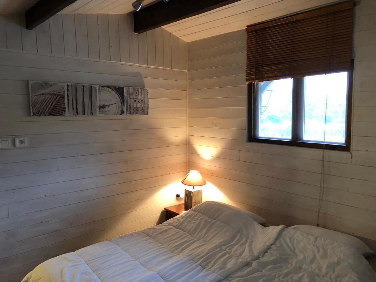 Le Bon Chemin Studio Stockholm Sainte-Nathalene Екстер'єр фото